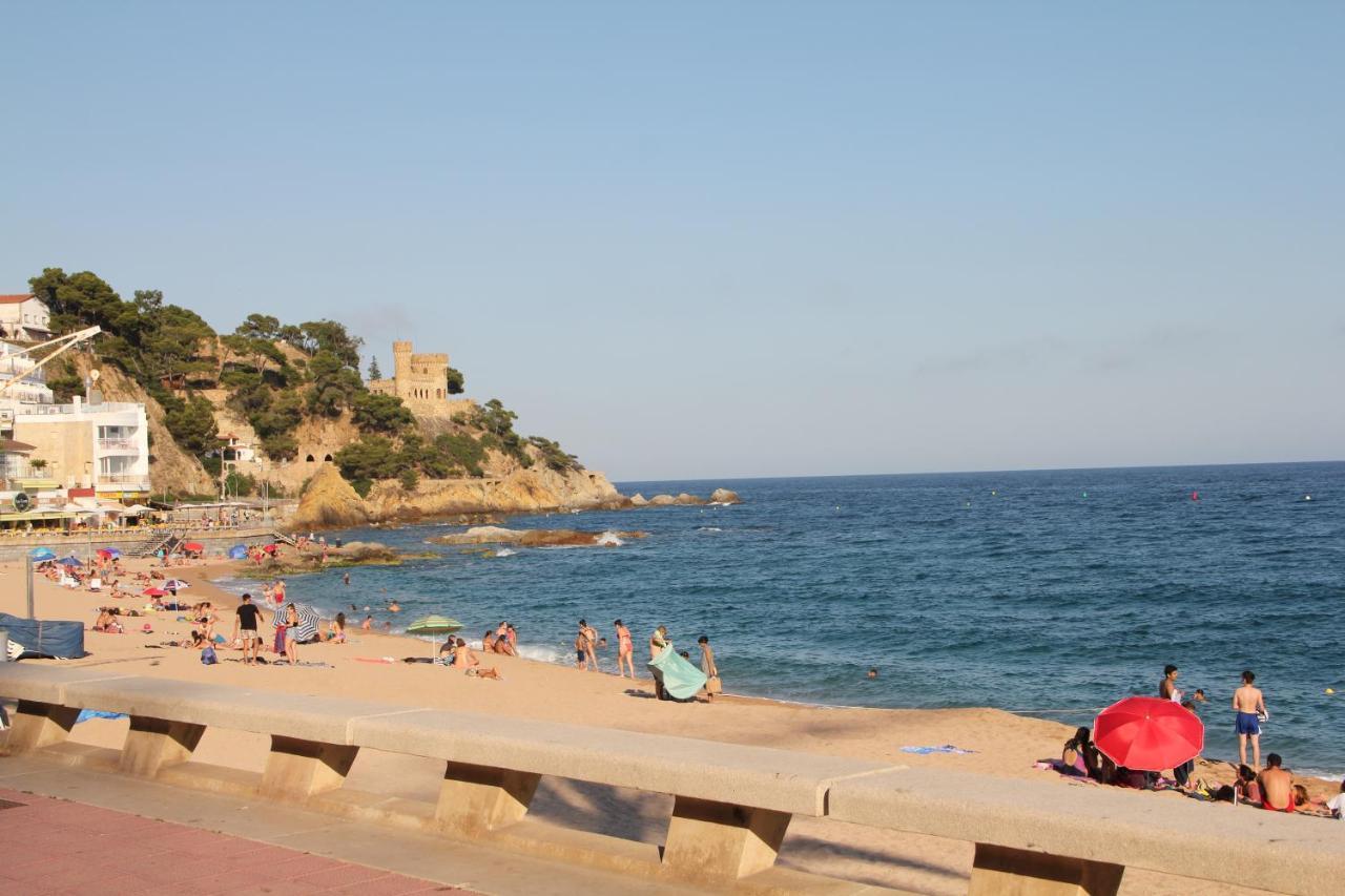 Apartaments Nautic Lloret de Mar Kültér fotó