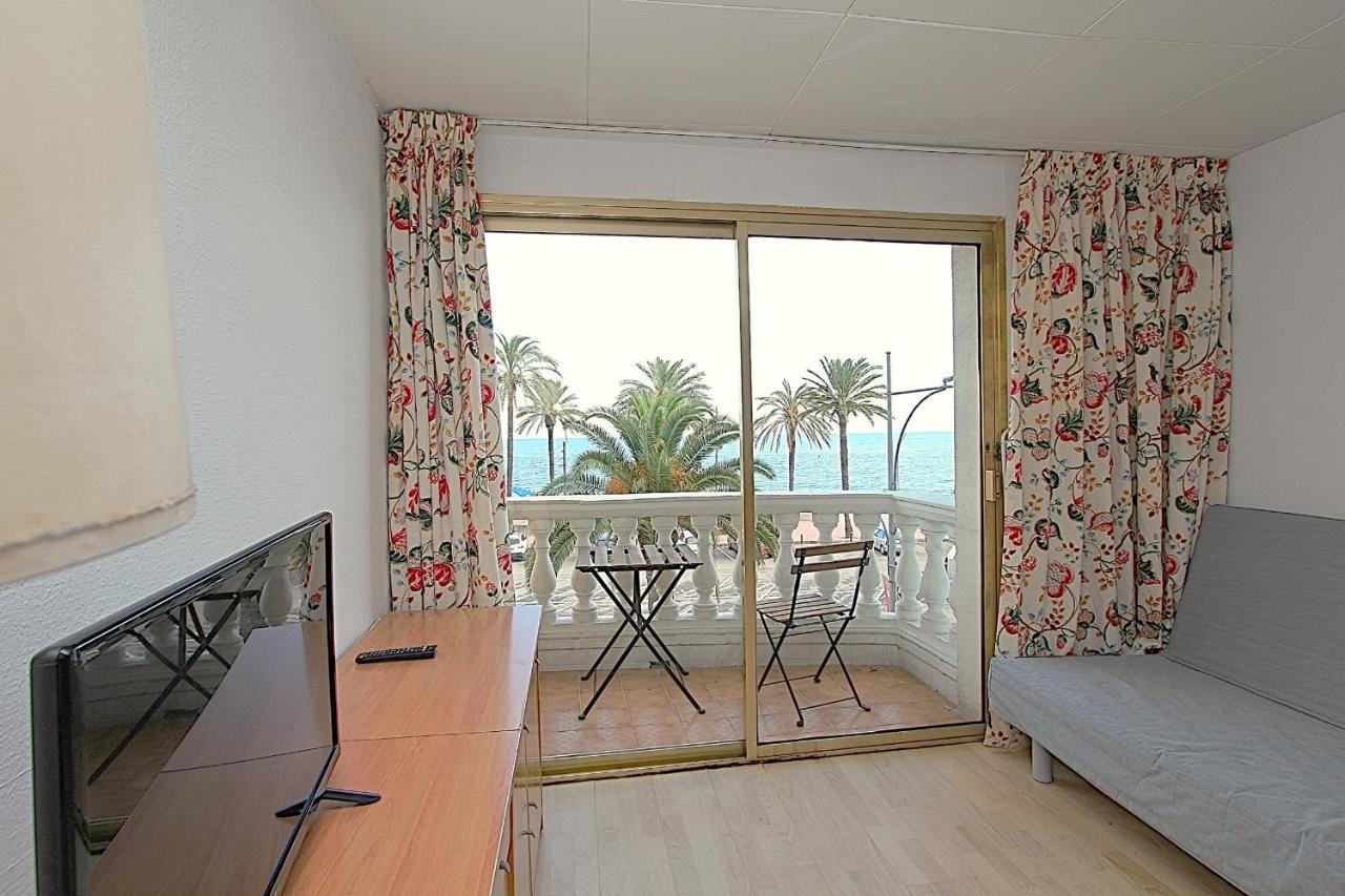 Apartaments Nautic Lloret de Mar Kültér fotó