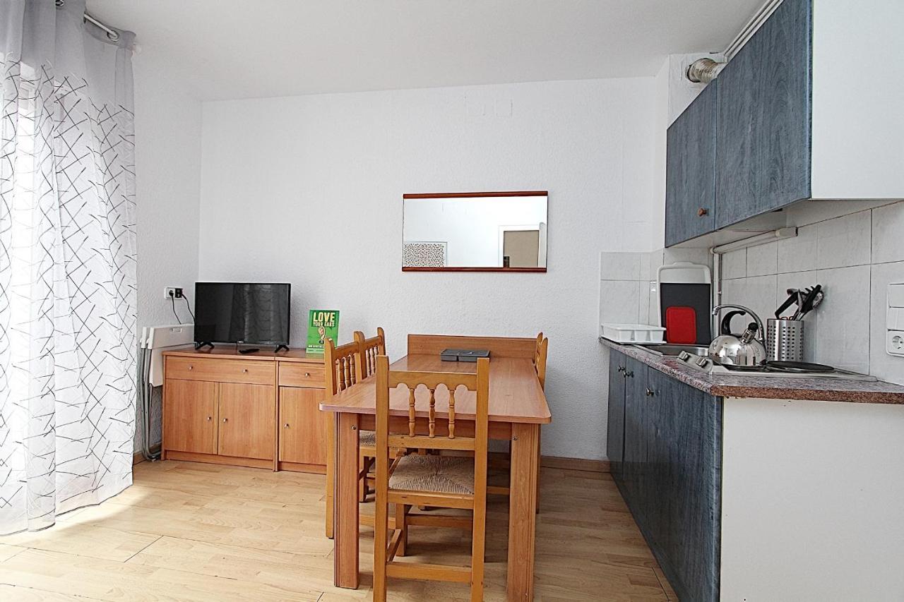 Apartaments Nautic Lloret de Mar Szoba fotó