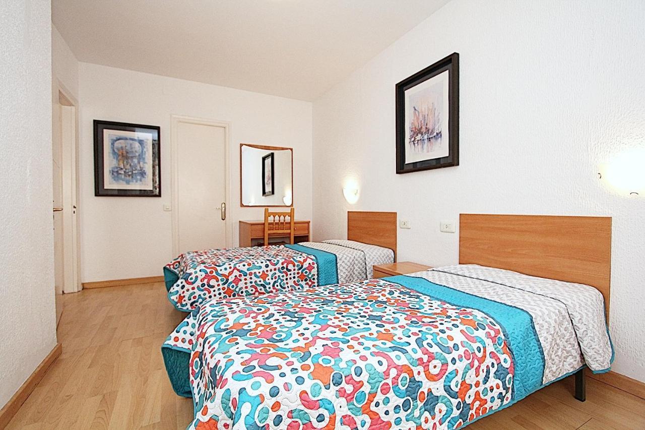 Apartaments Nautic Lloret de Mar Kültér fotó