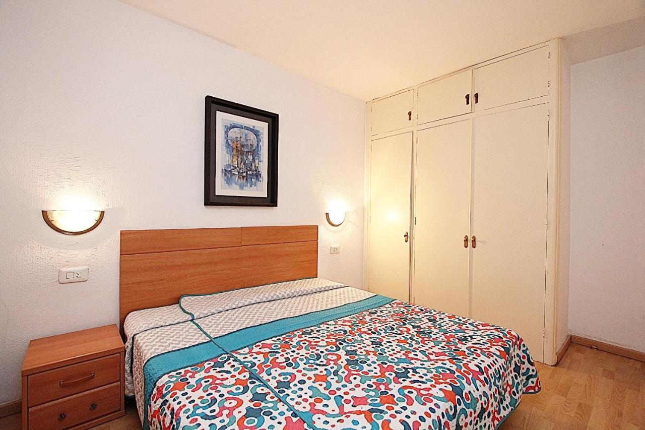 Apartaments Nautic Lloret de Mar Kültér fotó